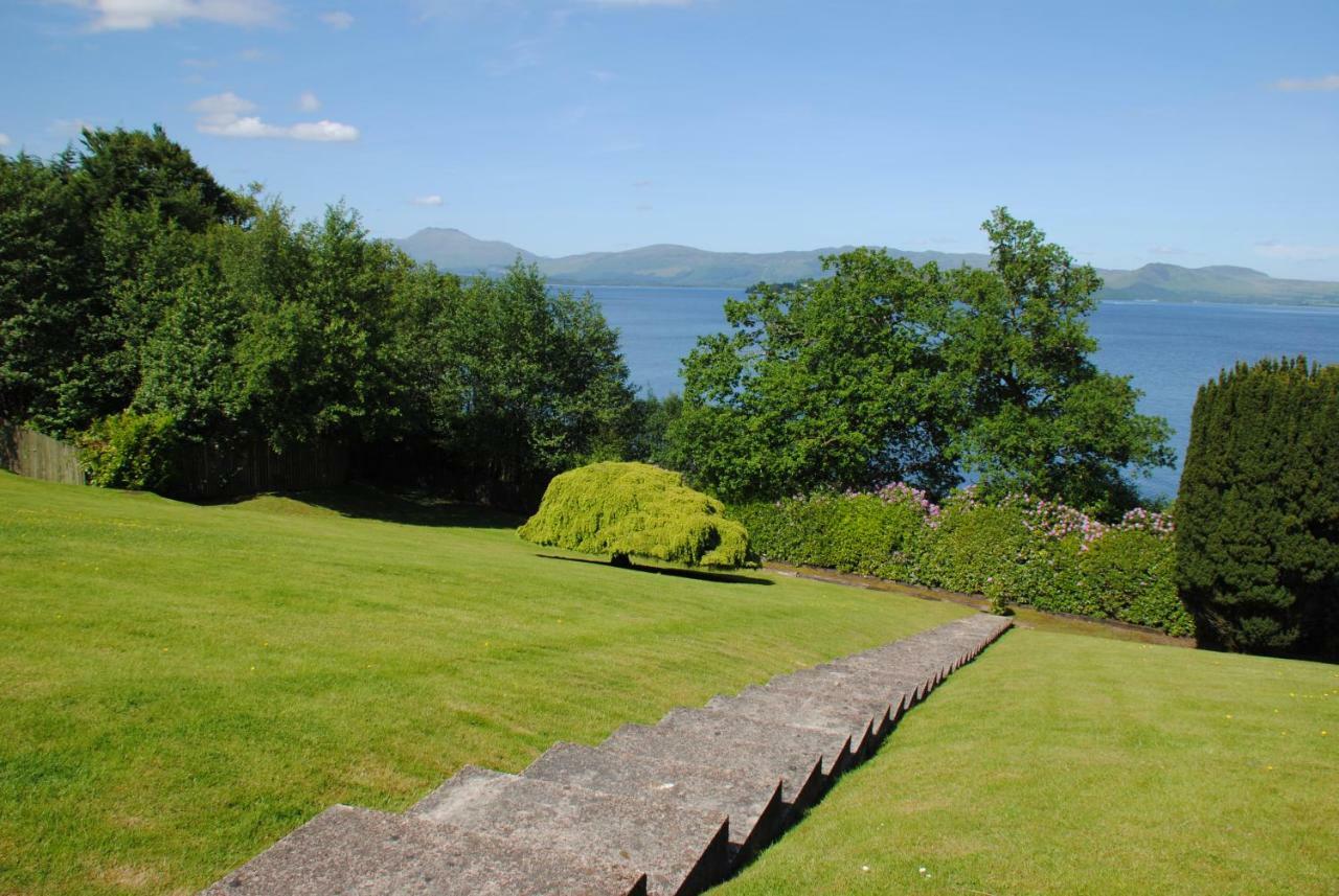 Benoch Lomond Castle Apartment Alexandria Exterior photo